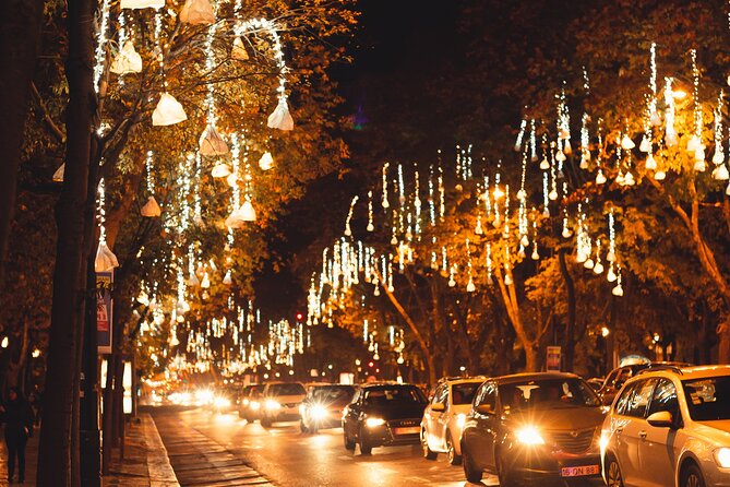 2-Hour Private Christmas Lights Tour in Lisbon Free Pick-up - At a glance: what makes this Lisbon Christmas tour useful