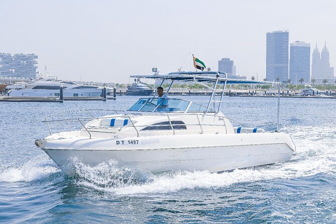 33Ft Private Yacht Rental On New Year's Eve 2025 - What is included, and what you still need to arrange