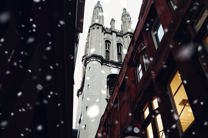 A Christmas Carol and Charles Dickens Old London Walking Tour - The coffee house and Scrooge’s supper