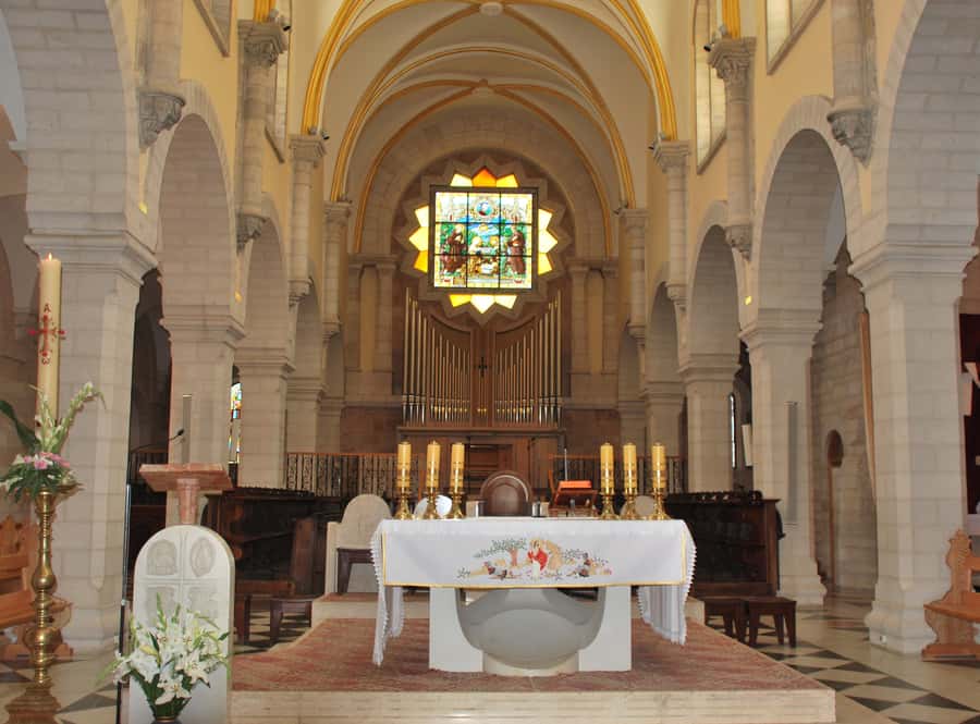 A Holy Christmas in Jerusalem & Bethlehem with Dinner - The Knesset and Jerusalem by Coach