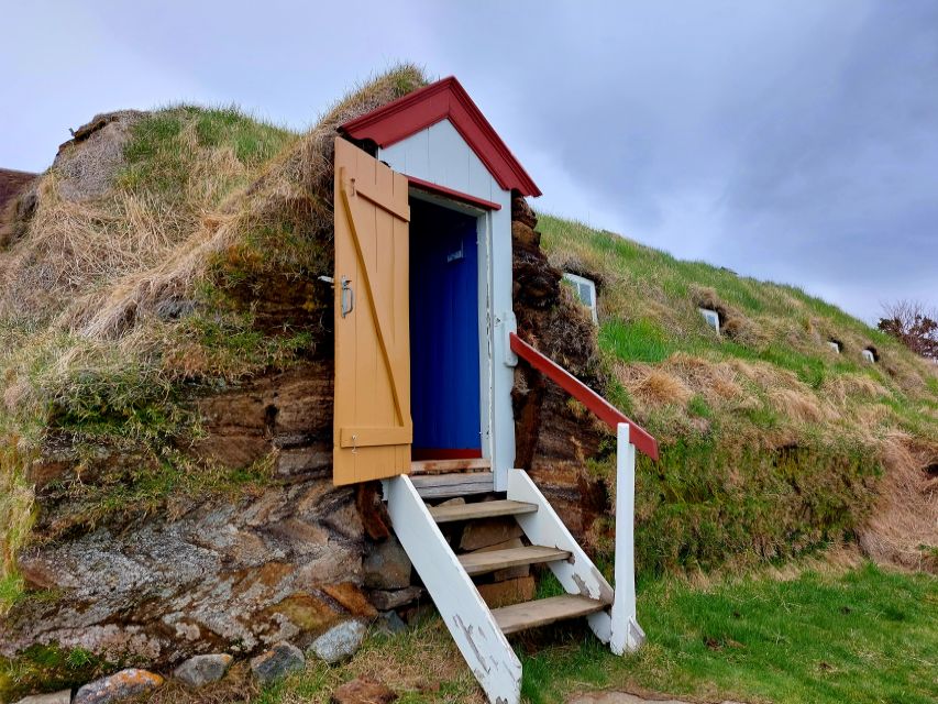 Akureyri: Goðafoss, Laufas & The Christmas House Combo Tour - Key points to know before booking