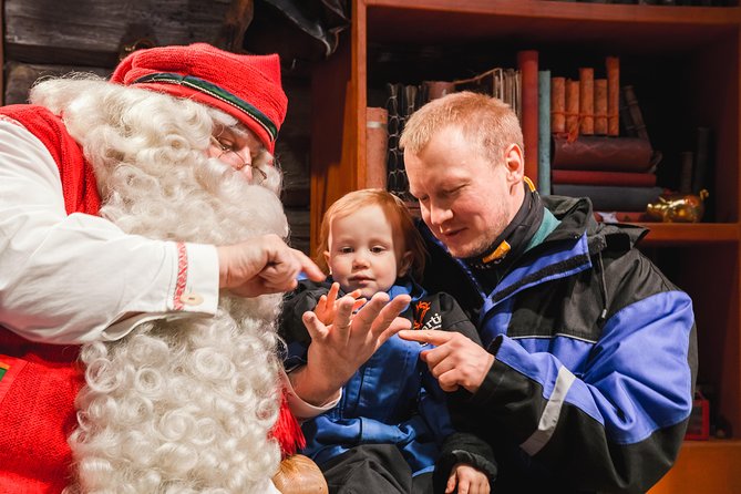 Arctic Delight - Visit to Santa's Village and snowmobiling to reindeer farm - Should you book this Rovaniemi tour?