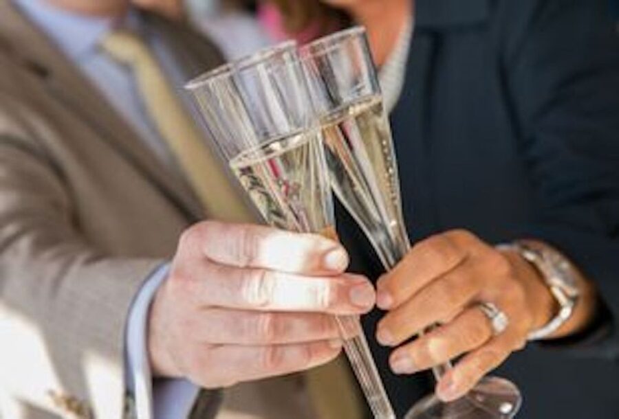 Baltimore: Christmas Day Gourmet Brunch or Dinner Cruise - Key details to know before booking