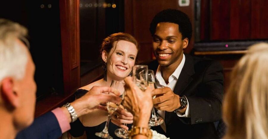 Baltimore: Christmas Eve Gourmet Brunch or Dinner Cruise - What the meal is like at your private table