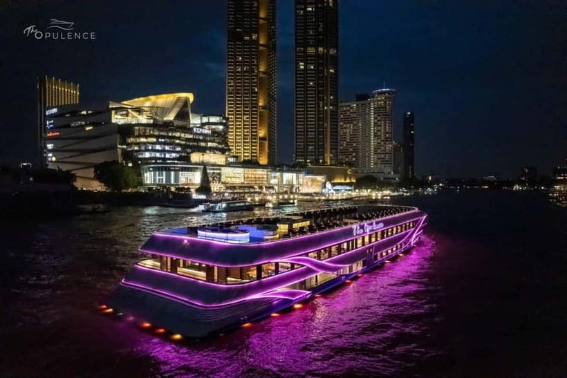 Bangkok: Celebrate New Year Opulence Dinner Cruise - Why the Chao Phraya is a fitting New Year setting