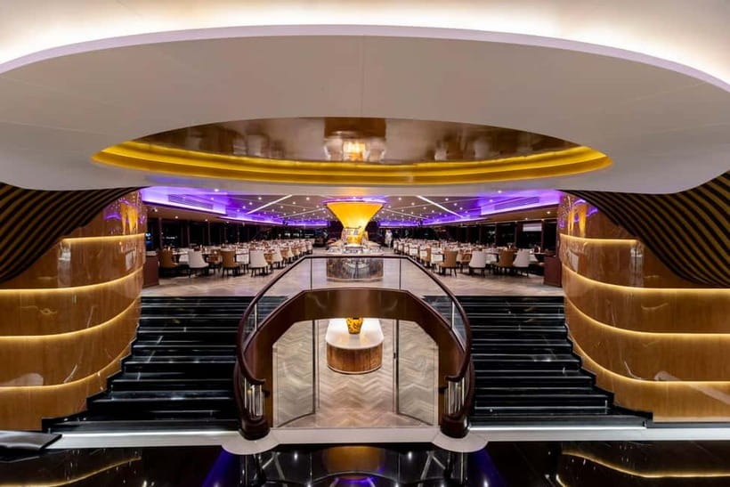 Bangkok: Celebrate New Year Opulence Dinner Cruise - Who should book this cruise