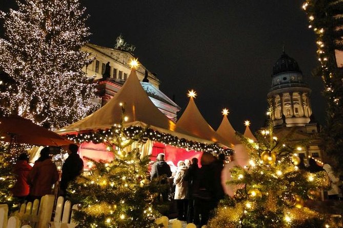 Berlin Christmas Lights Live Tour + Mulled Wine & Gingerbread - KaDeWe brings in Berlin’s grand shopping tradition