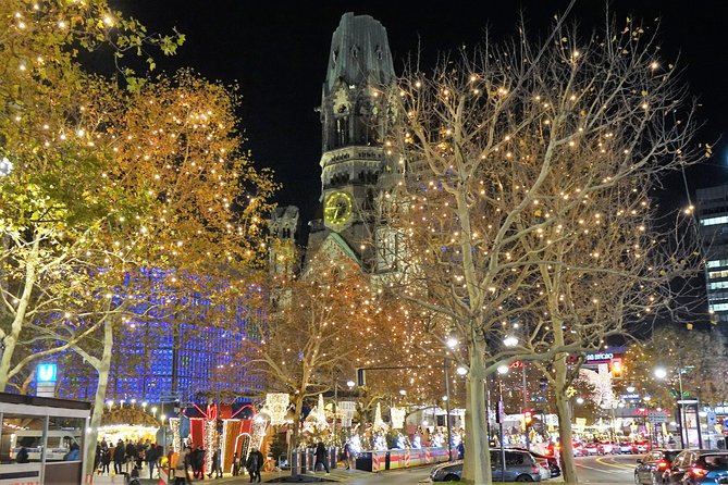 Berlin Christmas Lights Live Tour + Mulled Wine & Gingerbread - What the group size and timing mean for you