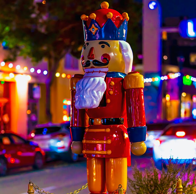 Boston: Holiday Sights and Festive Nights Trolley Tour - Is $37 a fair price?
