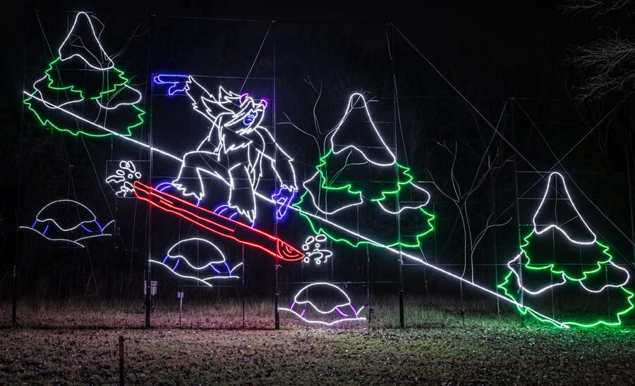 Branson: Lights of Joy Christmas Drive-Thru - How to make the most of the visit