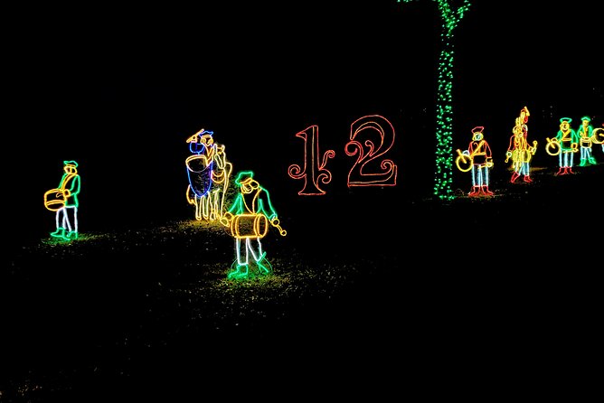 Branson VIP Christmas Light Tour - Big Cedar Lodge and its mile-long display