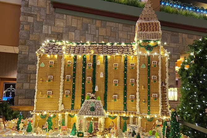 Branson VIP Christmas Light Tour - Branson Landing and the nativity view