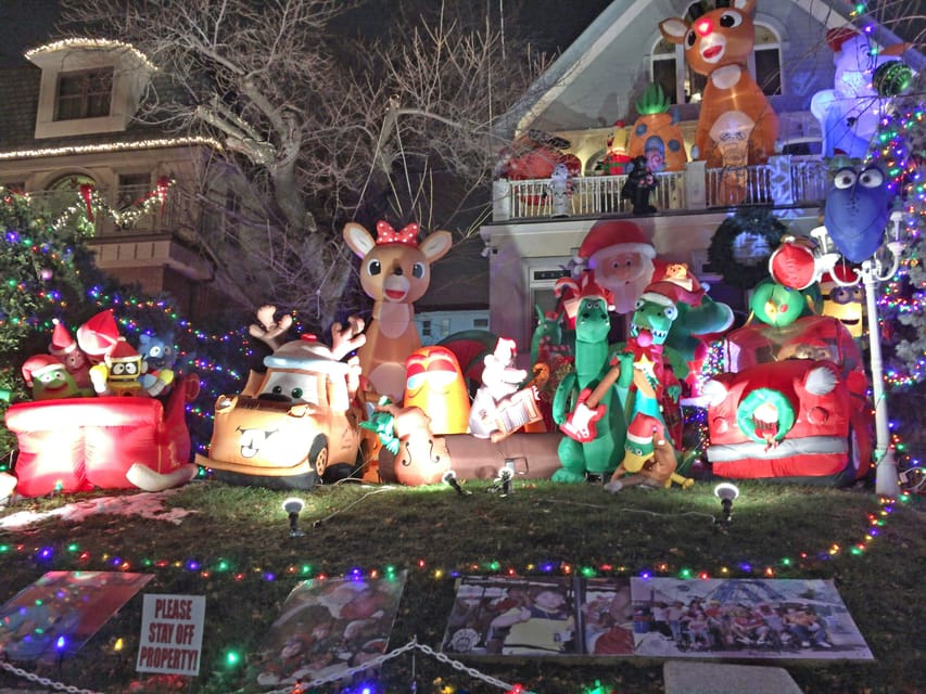 Brooklyn: Dyker Heights Christmas Walking Tour - Who Will Enjoy This Brooklyn Christmas Walk
