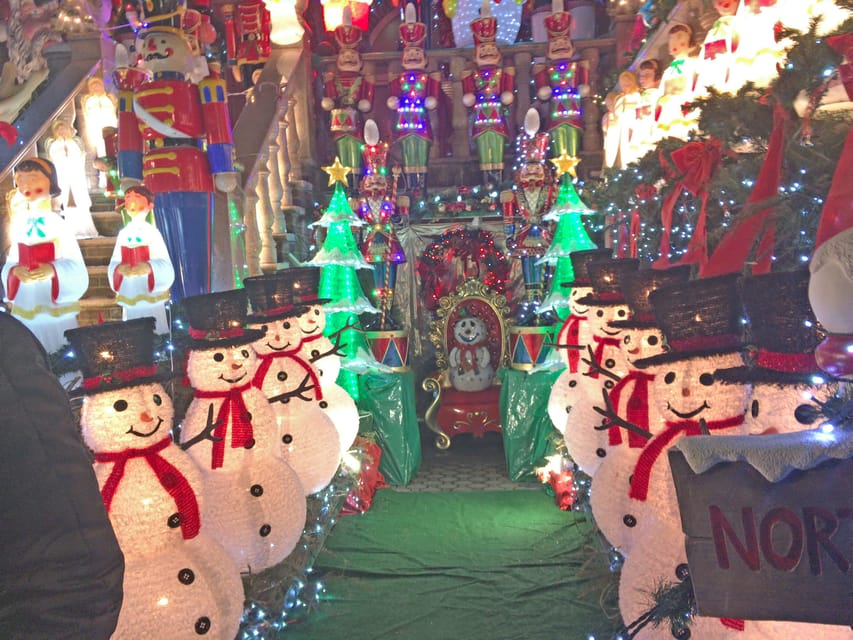 Brooklyn: Dyker Heights Christmas Walking Tour - The 15-Minute Walk Into the Lights