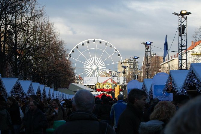 Brussels Private & Personalized Christmas Tour with a Local Guide - Boutique Stalls and Small Local Craft Businesses