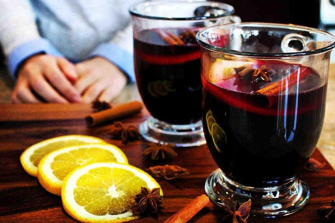 Bucharest: Tour of Christmas traditions & decorations - University Square, wine, and handmade goods