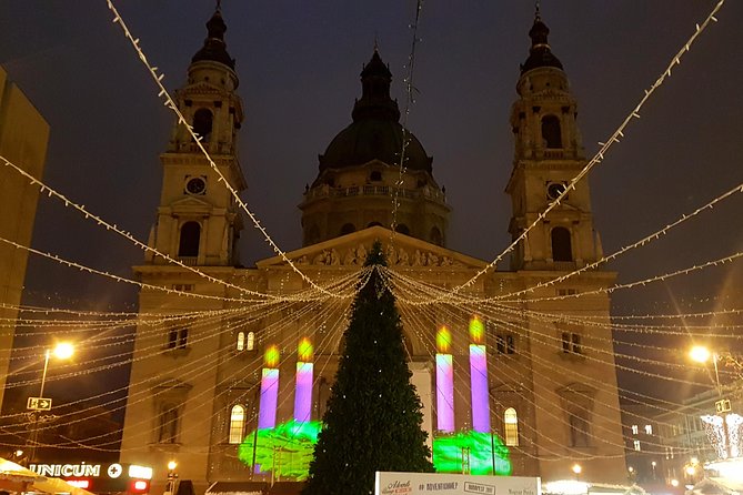 Budapest Christmas Market Tour with Basilica visit & Chimney cake - Who will enjoy this tour most