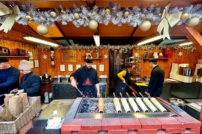 Budapest Wonderland - A Christmas Market Tour with Chimney Cake & Mulled Wine - Chimney cake, best enjoyed warm