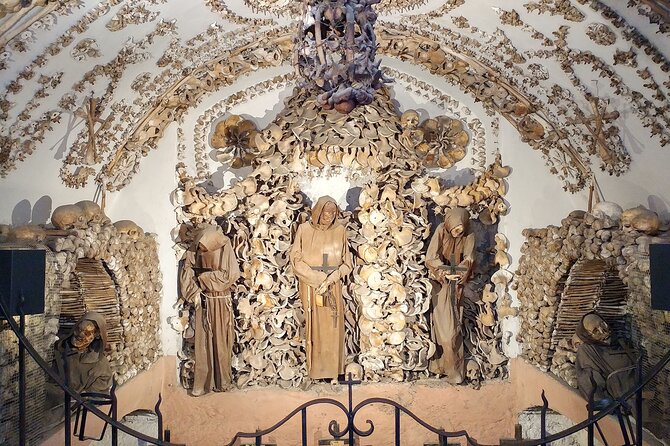Capuchin Crypt Christmas Baroque Concert in Rome - Santa Maria Immacolata and its art