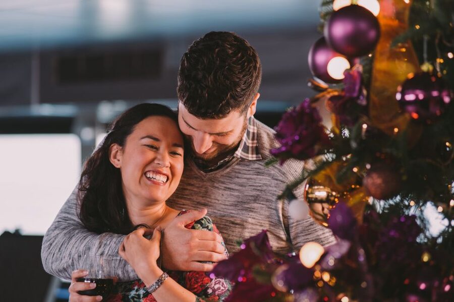 Chicago: Christmas Eve Lake Michigan Gourmet Dinner Cruise - Dress, Temperature, and Practical Comfort