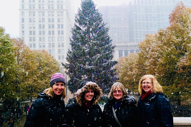 Chicago-Style Holiday Hike: Festive Food and Walking Tour - Christkindlmarket and hot apple cider