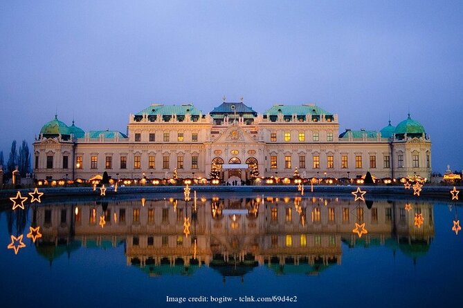 Christmas at Belvedere: 3hr Private Tour of Upper Palace & Market - Inside Upper Belvedere with Klimt