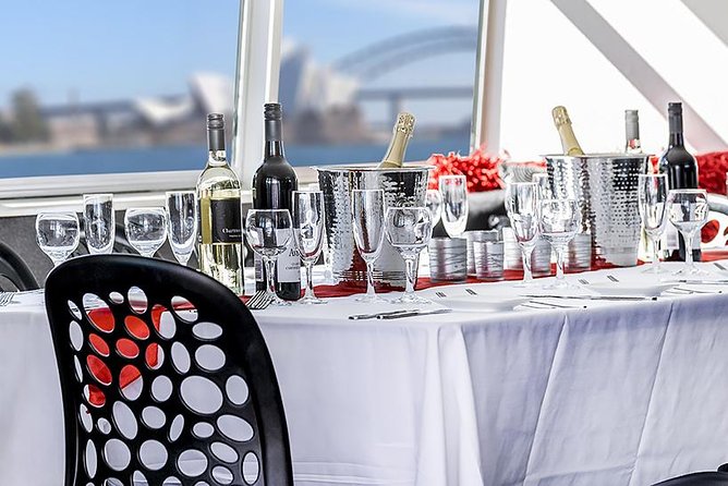 Christmas Day Cruise on Sydney Harbour - Boarding a boat dressed for Christmas
