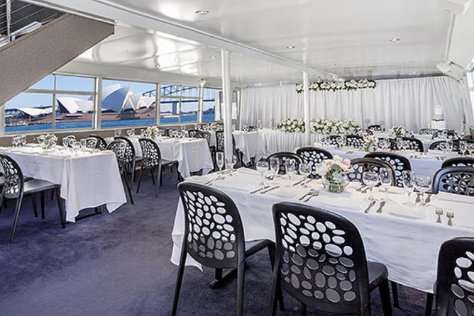 Christmas Day Cruise on Sydney Harbour - Drinks included from boarding through lunch