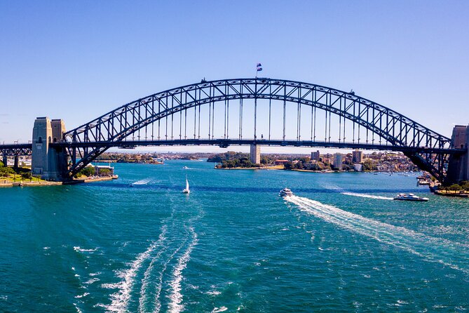 Christmas Day Lunch Cruise on Sydney Harbour - Harbour views between courses