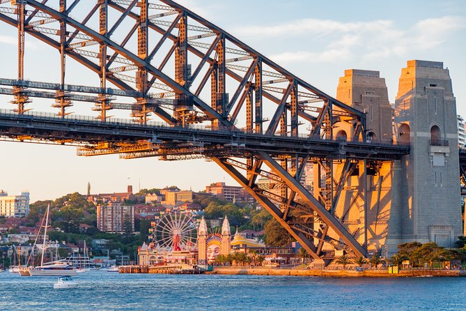 Christmas Day Lunch Cruise on Sydney Harbour - Boarding the MV Vagabond Spirit