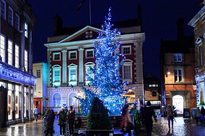 Christmas Guided Walking Tour in York - Mistletoe, fruitcake, and the fun details