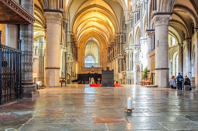 Christmas in Canterbury, Dover and Greenwich with Christmas Lunch - The Journey Through Kent Is Part of the Day
