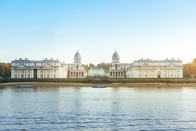Christmas in Canterbury, Dover and Greenwich with Christmas Lunch - Who Will Enjoy This Christmas Excursion