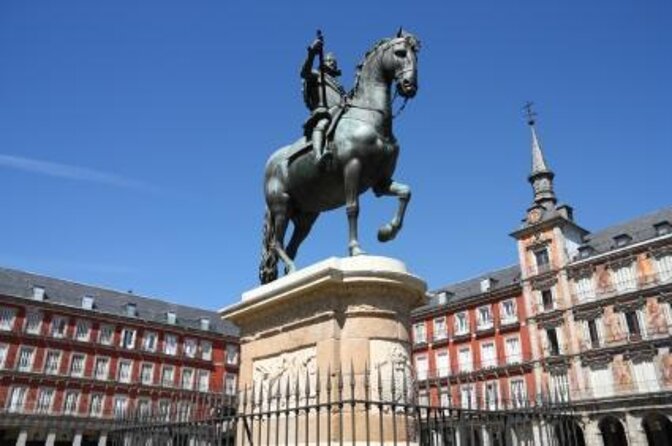 Christmas In Madrid: Private Experience With A City Host - Key points to know