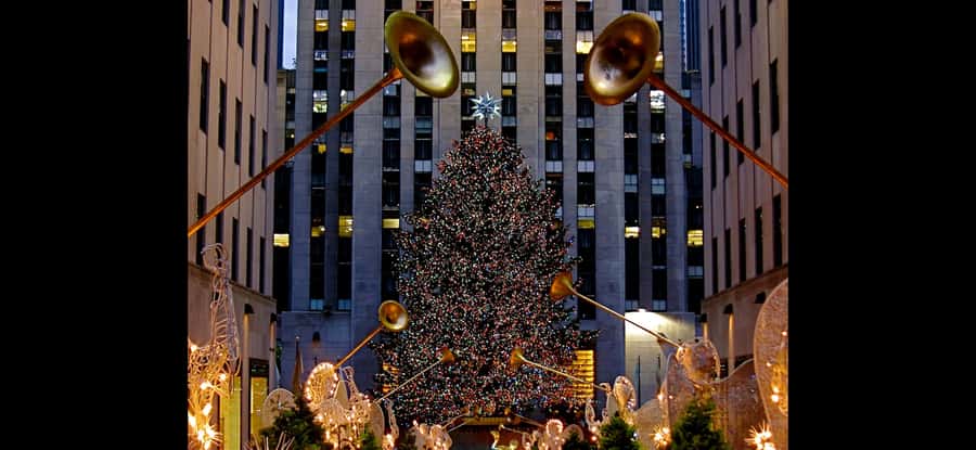 Christmas in New York: Iconic Holiday Lights Tour - Times Square’s bright opening