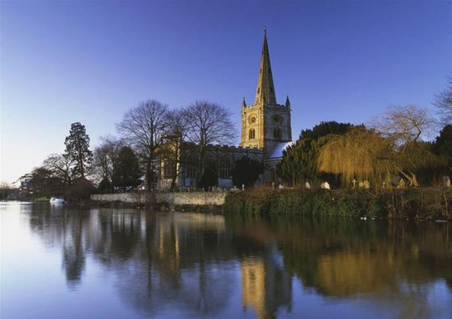 Christmas in Oxford, the Cotswolds and Stratford with Lunch - Key points to know before booking
