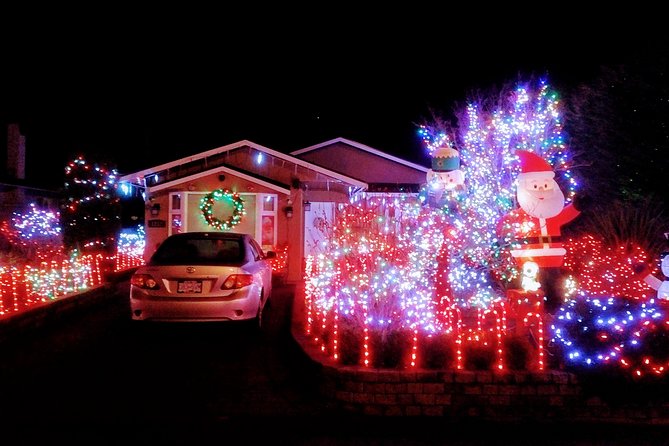 Christmas in Victoria and the Butchart Gardens - Who will get the most from this evening