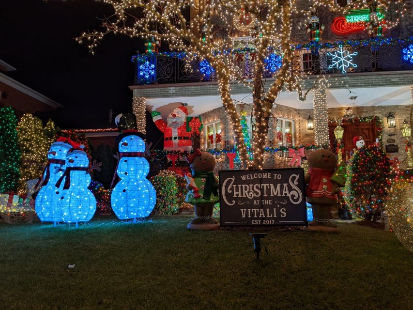 Christmas Light Night tour - The 7 PM start from Midtown Manhattan