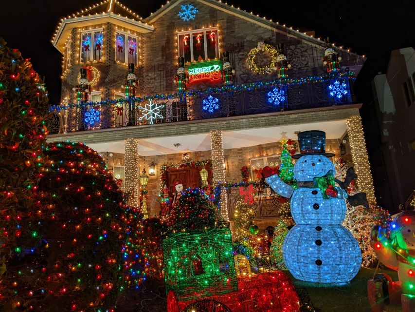 Christmas Light Night tour - What the minibus adds, and what it costs you