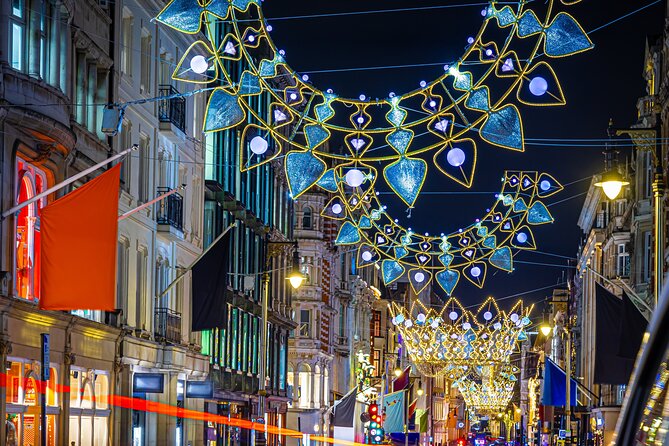 Christmas Lights Afternoon Tea Bus Tour - Regent Street under the Christmas lights