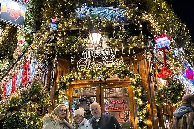 Christmas Lights and Markets London Taxi Tour - Southbank combines lights, food, and river views