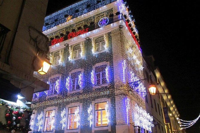 Christmas Lights Lisbon Tour with a Local in Private Eco Tuk Tuk - Why Lisbon’s Christmas lights work well from a tuk-tuk