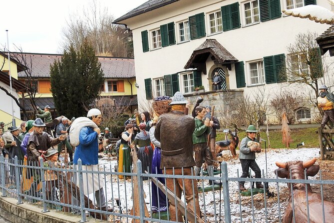 Christmas Markets Tour with St.Gilgen + St.Wolfgang + Hallstatt - Three hours in Hallstatt