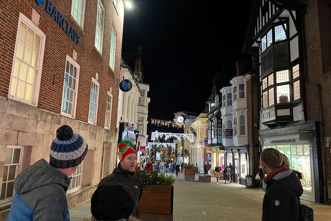 Christmas Mulled Wine Walk of Winchester - Finishing beside Winchester Cathedral