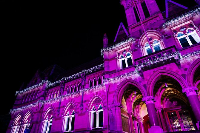 Christmas Mulled Wine Walk of Winchester - Who should book this Christmas walk