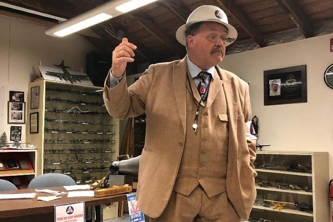 Christmas on the Homefront: A 1-Hour World War II Character Tour - West Duke of Gloucester Street and the Black wartime experience