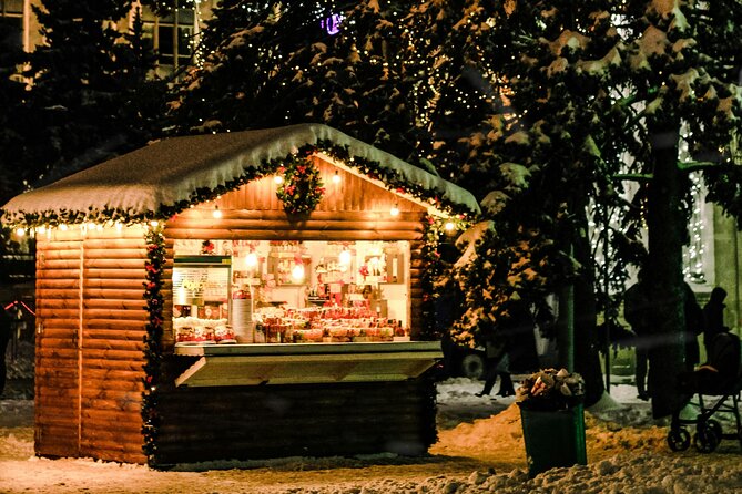 Christmas Walk Vienna : 5 Markets & Old Town in 3h (EN/DE) - Key points at a glance