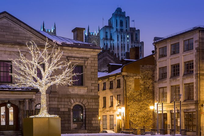 Christmas Walking Tour in Old Montreal - What this Christmas walk is really like
