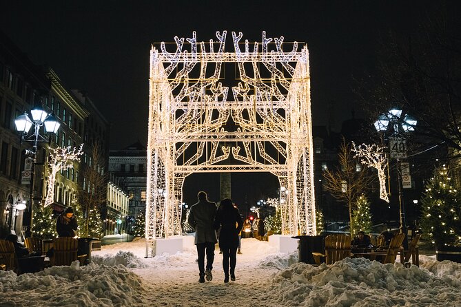 Christmas Walking Tour in Old Montreal - Bonsecours Market and the final half hour