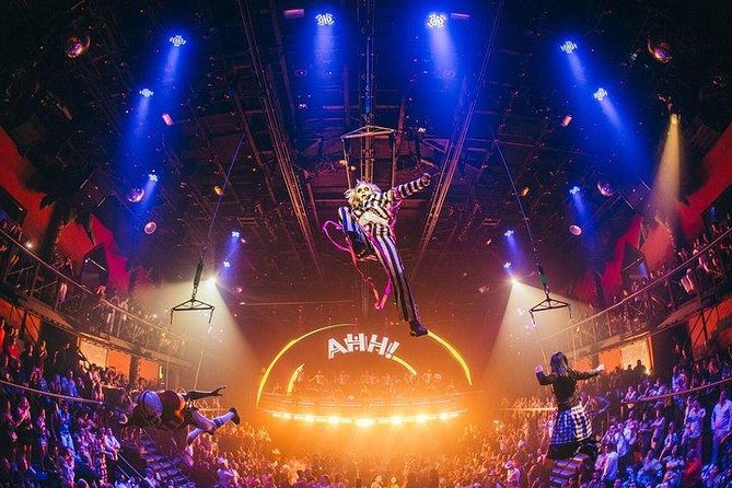 Coco Bongo Playa del Carmen New Year's Eve 2027 - The show: rock, salsa, acrobatics, and big effects